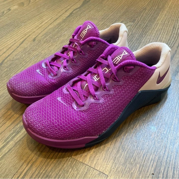 Nike Metcon 5 " Vivid Purple" Cross-Training Shoe Women's Size 8.5 - Picture 3 of 12